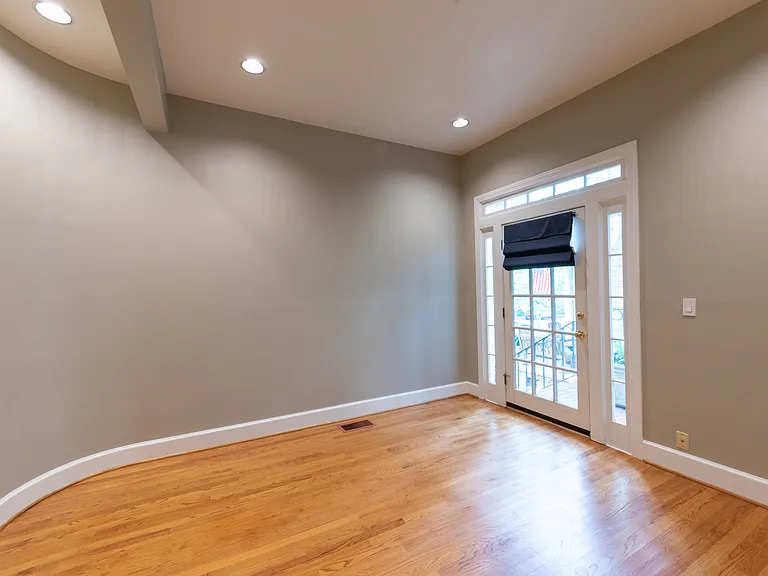 791 Myrtle St NE — Photo 5