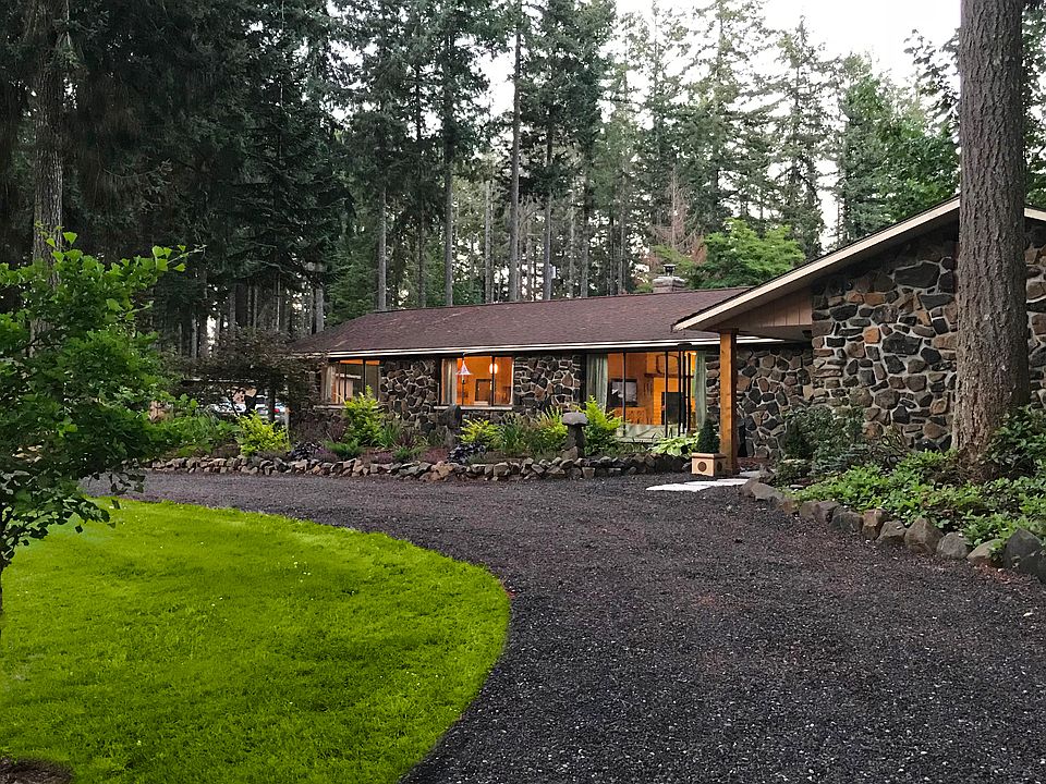 1st image of 3465 Regal Park Ln SW