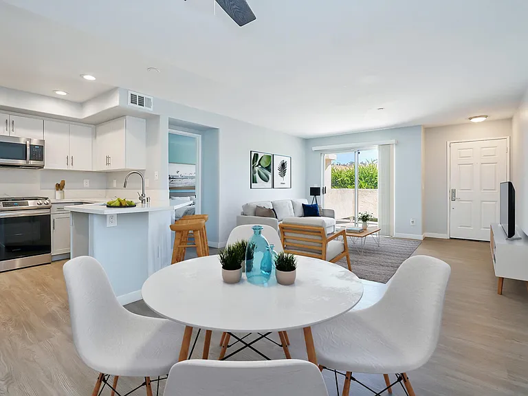 River Ranch Townhomes & Apartments — Photo 125