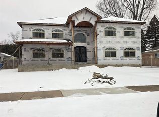 6151 Nightingale St, Dearborn Heights, MI