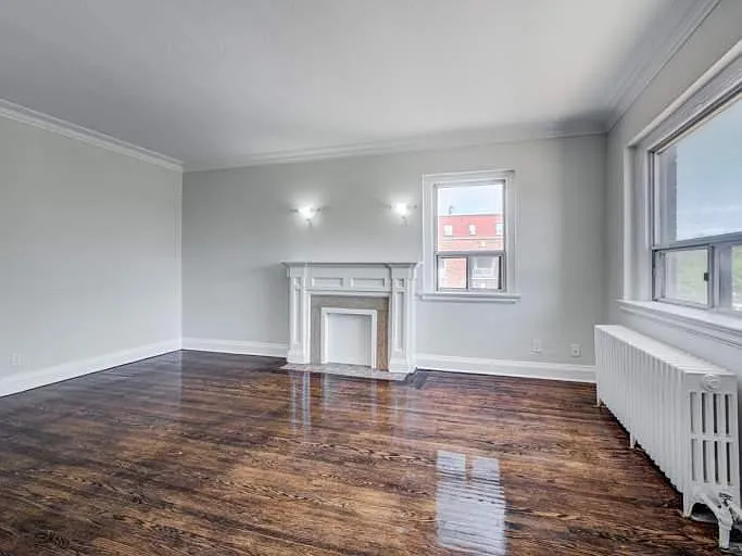 1650 Bathurst Street — Photo 3