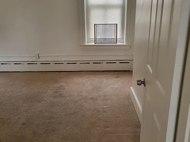 29 2nd St #2R — Photo 7