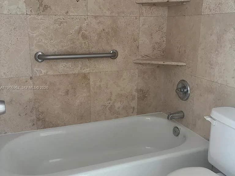 19715 SW 114th Ave #352 — Photo 7