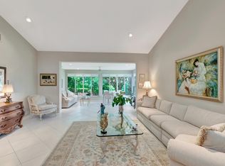 22 Hampshire Ln, Boynton Beach, FL 33436