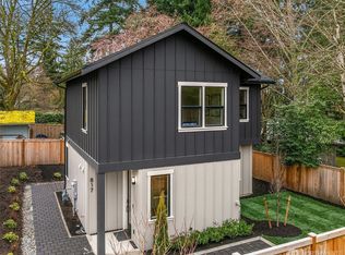 817 18th Ave W, Kirkland, WA 98033