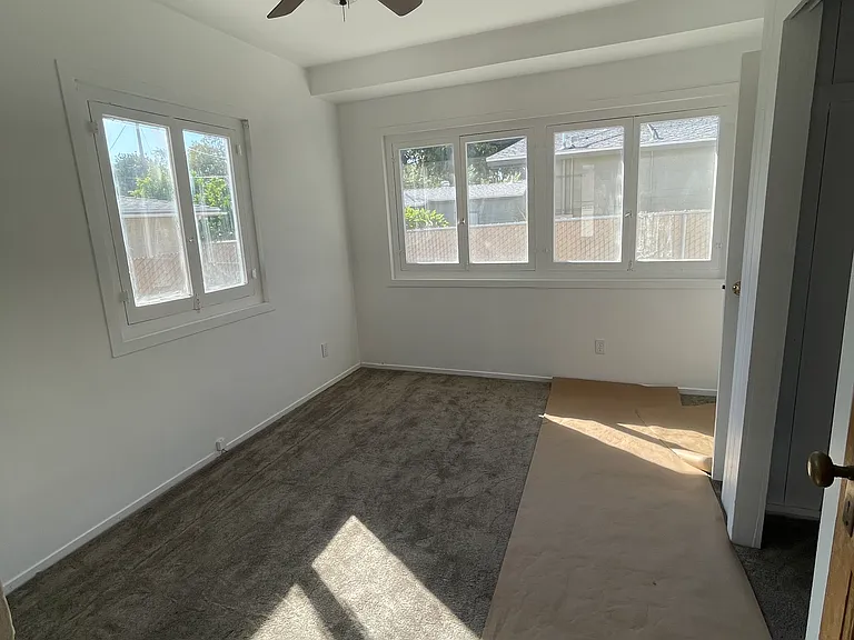 940 E Arrow Hwy — Photo 13