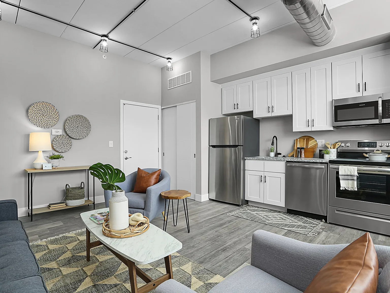 3145 Lafayette Avenue - 17 — Photo 3