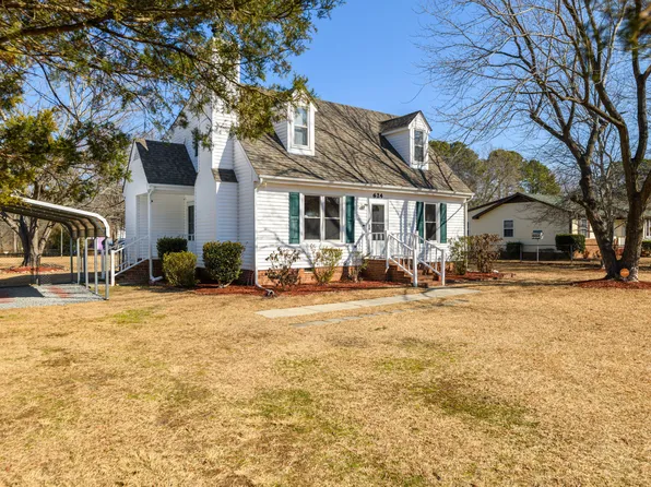 624 Wagstaff Rd, Fuquay Varina, NC 27526