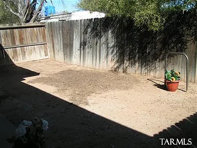 4325 E Fairmount St #1 — Photo 6