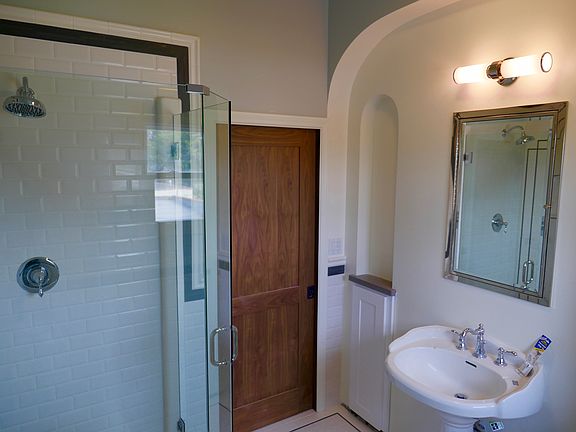 Hall Bathroom all new