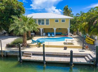 581 12th St, Key Colony Beach, FL 33051