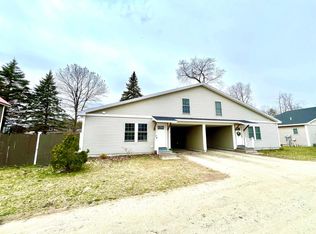 2 Cherry Tree Ln, Swanzey, NH 03446