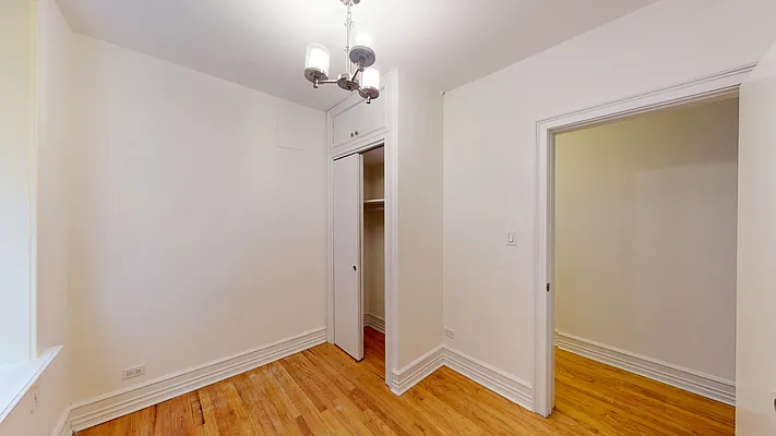 Rented by Bond New York | media 17