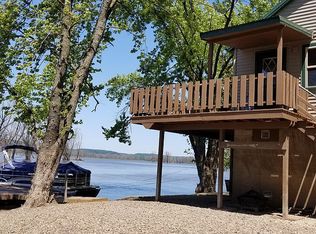 31811 N Ambro Rd, Prairie Du Chien, WI 53821