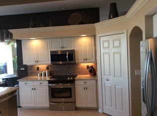 8364 Southwind Bay Cir, Fort Myers, FL 33908