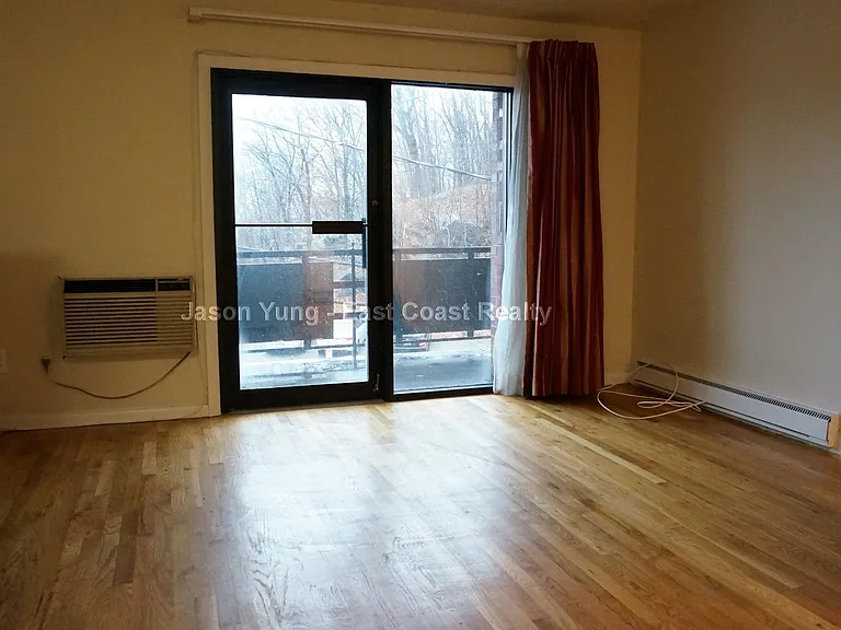 15 Euston Rd #12A — Photo 10