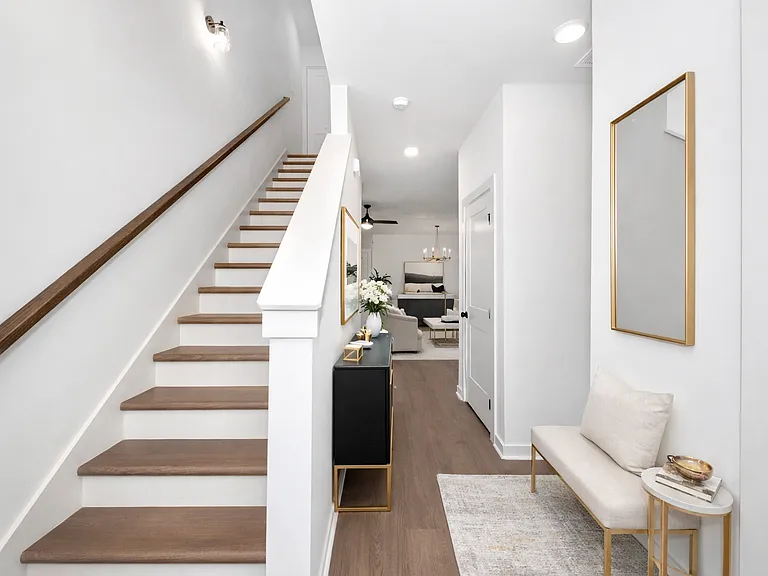2510 Freeman Rd SW — Photo 5