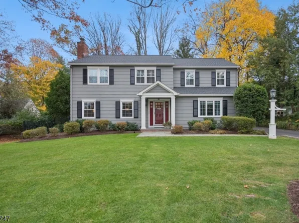 7 Oak Forest Ln, Summit City, NJ 07901