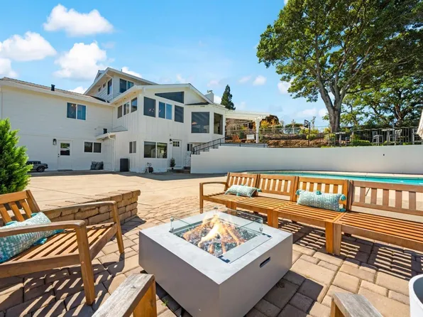 160 Wykoff Drive, Vacaville, CA 95688