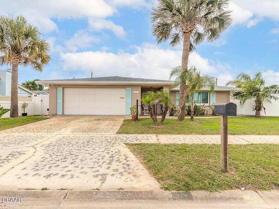 1st image of 2315 Bonnie View Dr