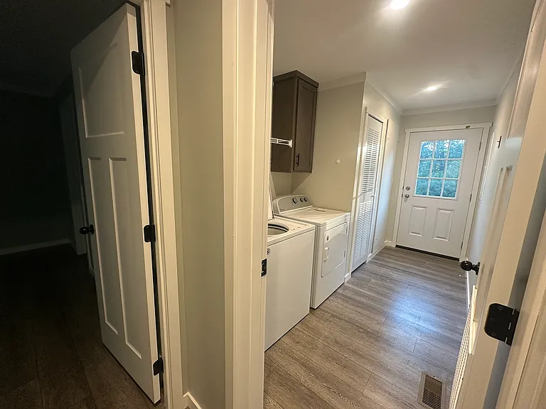 671 Lincolnville Ave — Photo 13
