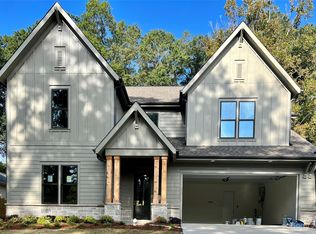 1531 Saint George St, Charlotte, NC 28205