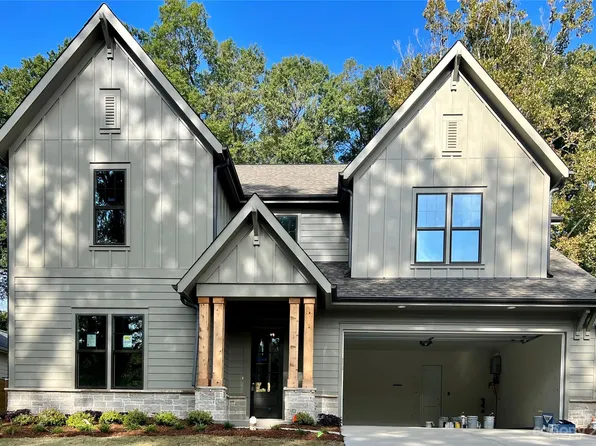 1531 Saint George St, Charlotte, NC 28205