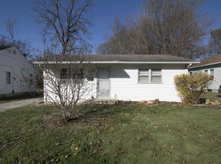 927 S Weaver Ave, Springfield, MO 65806