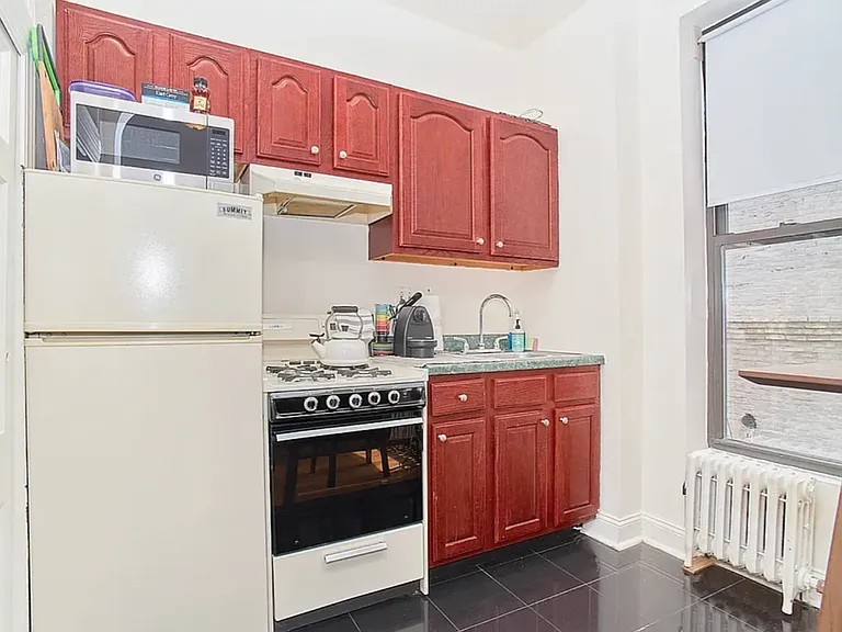 108 W 81st St #2REAR — Photo 3