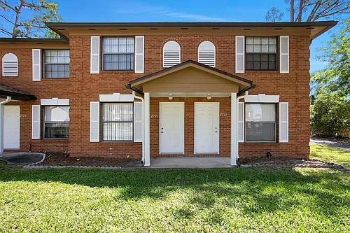 2721 Gray Fox Ln Photo 1