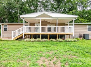 31 Elkins Rd, Leicester, NC 28748
