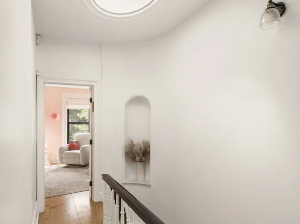 422 East 84th Street image 16 of 23