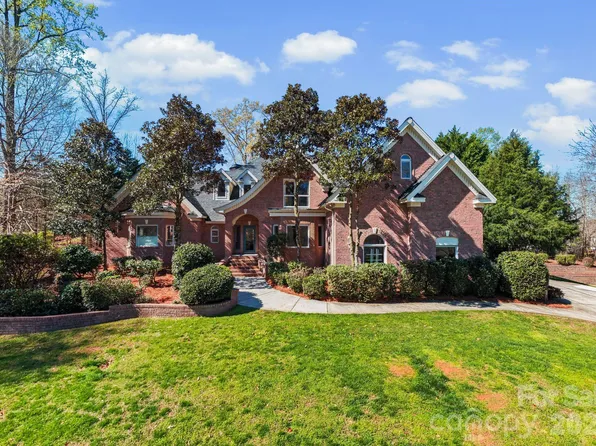 4916 Samuel Pinckney Dr, Belmont, NC 28012