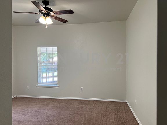 5th image of 414 N Flat St