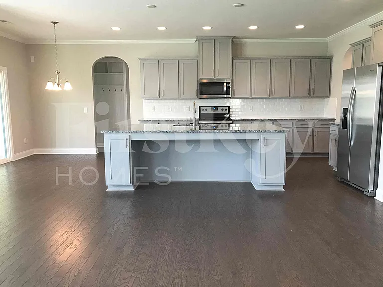 84 Waterpine Dr — Photo 7