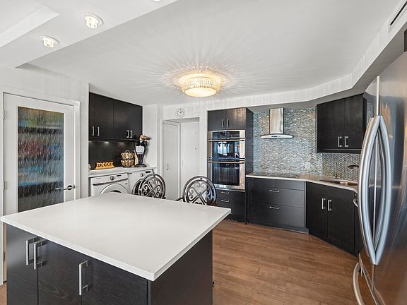 4th image of 4100 Galt Ocean Drive #910