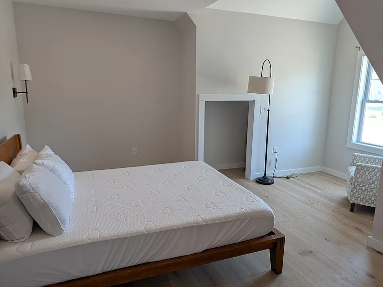 38 Artwill Ave — Photo 4