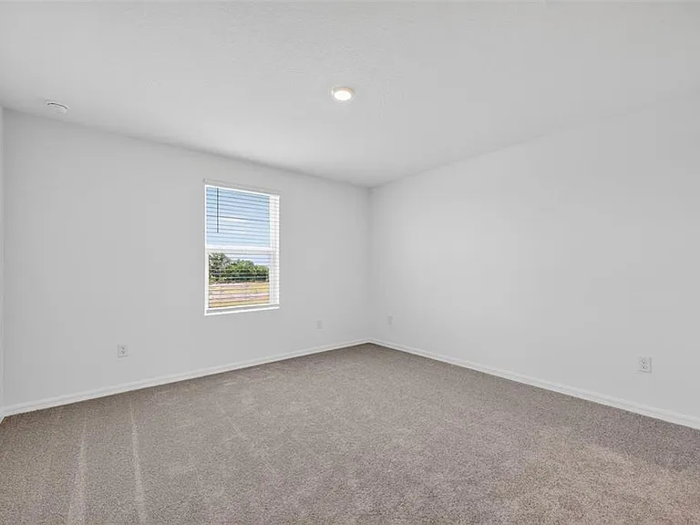 10761 Eclipse St — Photo 22
