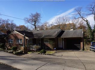 518 Montrose Dr, South Charleston, WV 25303