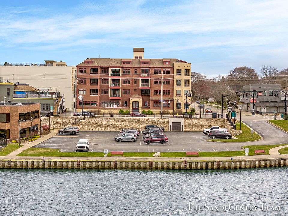 22 S Harbor Dr Grand Haven MI Zillow