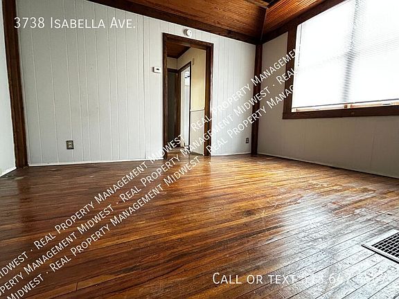 5th image of 3738 Isabella Ave