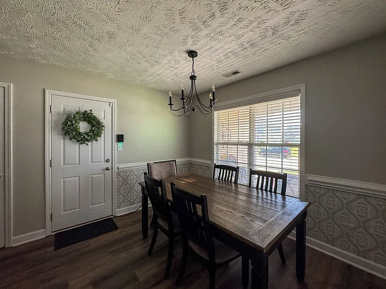 192 Ivystone Dr — Photo 6