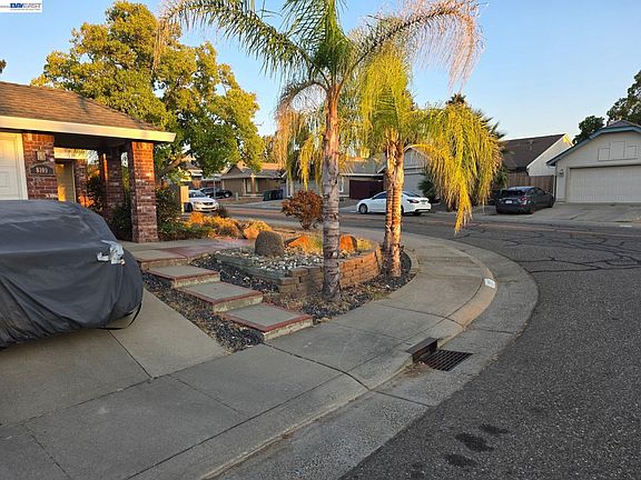 2nd image of 8109 Scalford Ct