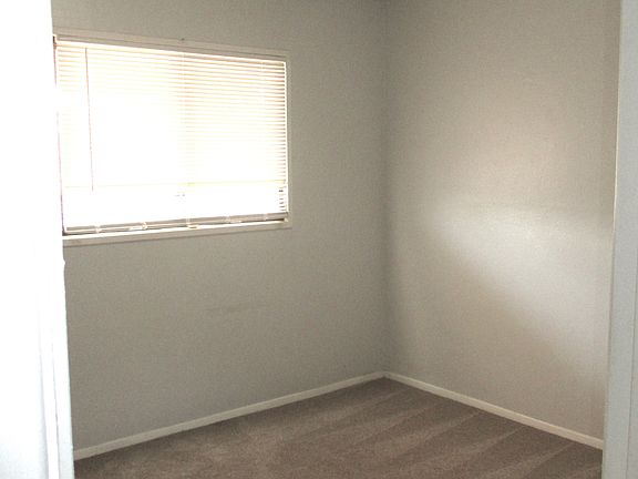 2nd image of 1706 Utah St NE