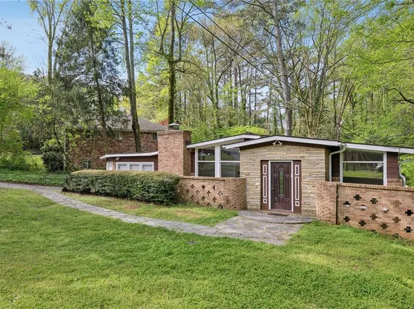 1172 Rogeretta Dr, Atlanta, GA 30329