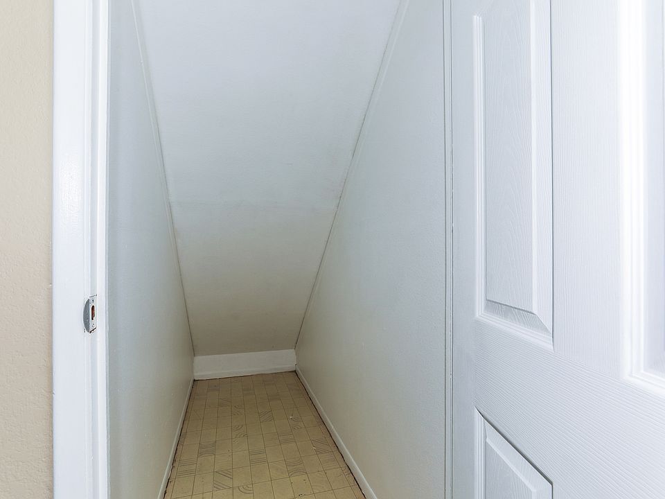 1st image of 98-1271 Hoohiki Pl APT B