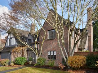 1818 Broadmoor Dr E, Seattle, WA 98112