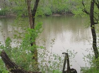 10750 W Horseshoe Bend Rd, Brookston, IN 47923