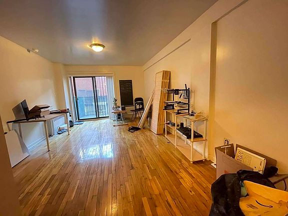 3rd image of 329 E 63rd St APT 1N