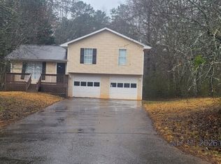 6412 River Hill Dr, Flowery Branch, GA 30542